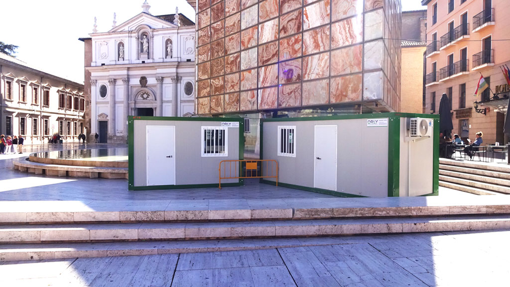 modulos prefabricados en la plaza de la Seo, en Zaragoza
